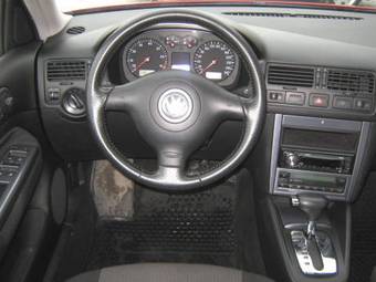 2004 Volkswagen Bora Pictures