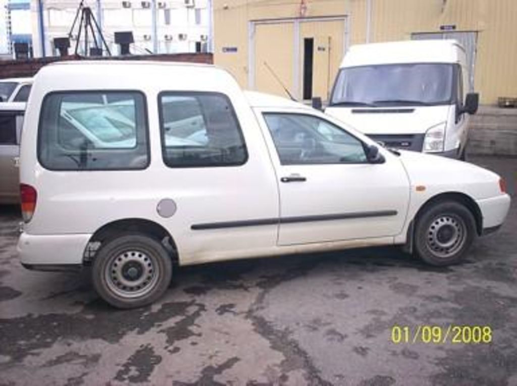 2001 Volkswagen Caddy Pictures