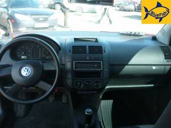 2002 Volkswagen Polo Images