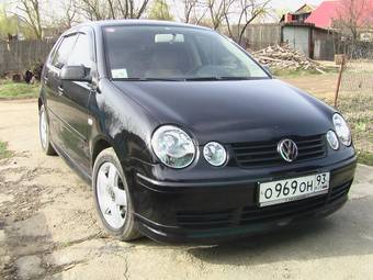 2004 Volkswagen Polo Photos
