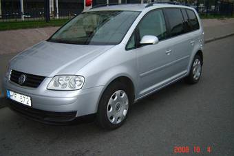 2005 Volkswagen Touran Images