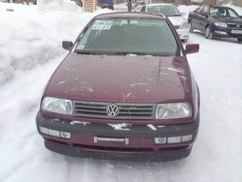 1993 Volkswagen Vento Pictures