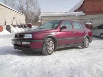 1993 Volkswagen Vento Pictures