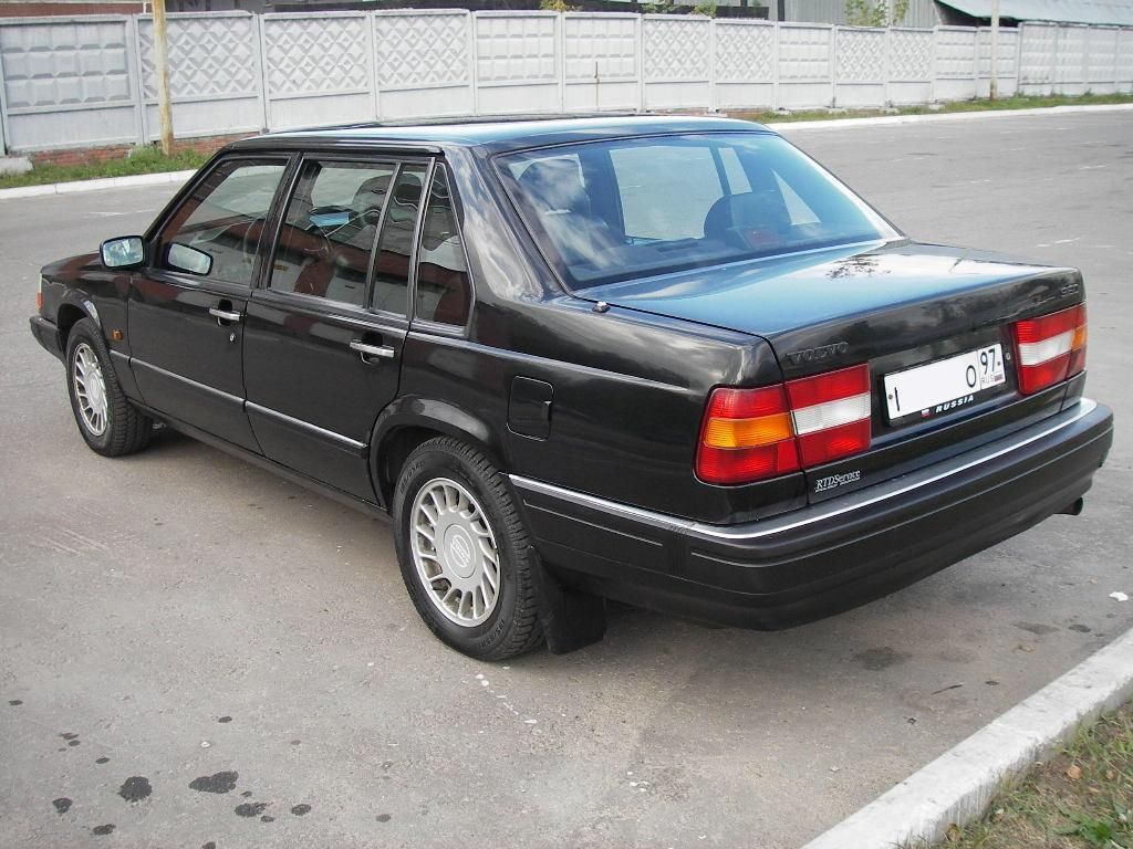 http://www.cars-directory.net/pics/volvo/960/1993/volvo_960_2457946_2_orig.jpg