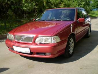1997 Volvo S70 Pictures