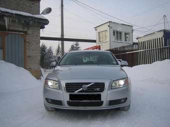 2006 Volvo S80 Pictures