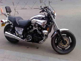 1998 Yamaha V-max Pictures