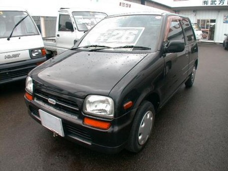 1993 Daihatsu Mira Moderno