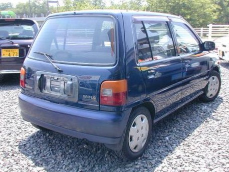 1993 Daihatsu Mira Moderno