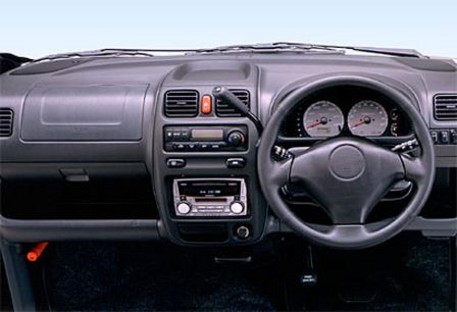 2000 Mazda AZ-Wagon