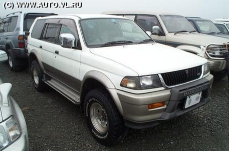1996 Mitsubishi Challenger