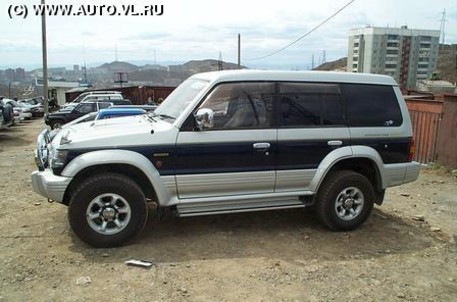 1997 Mitsubishi Pajero