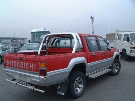 1994 Mitsubishi Strada