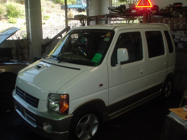 Automatic Transmission / 1998 Suzuki Wagon R WIDE Saint Vincent And The 