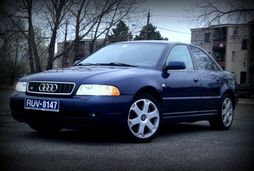 2000 Audi B5 S4 sedan