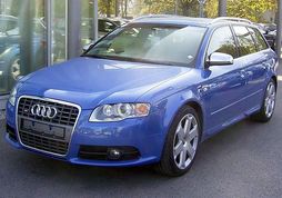 Audi B7 S4 Avant in Sprint Blue with standard Avus-III alloy wheels