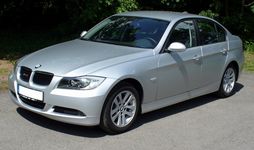 E90 BMW 3-Series