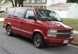 Second generation Chevrolet Astro