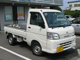 Daihatsu Hijet truck