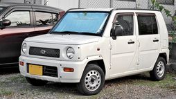 Daihatsu Naked