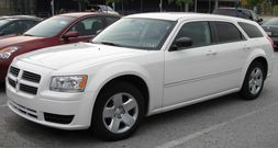 2008 Dodge Magnum SE