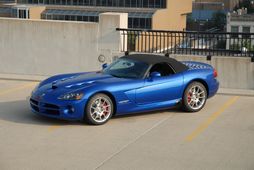 2008 Dodge Viper SRT-10 roadster