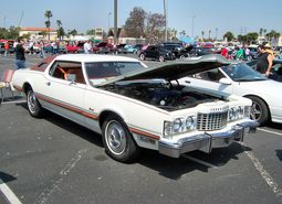 Ford Thunderbird