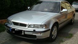 2nd-gen Honda Legend sedan