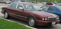 Jaguar XJ8 Vanden Plas LWB