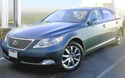 Lexus LS400