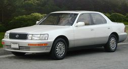 Lexus LS400