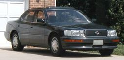 Lexus LS400