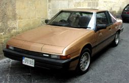 Mazda 929 coupe, ca. 1985