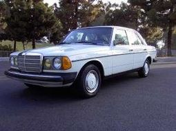 Mercedes 240D