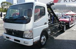 Mitsubishi Canter