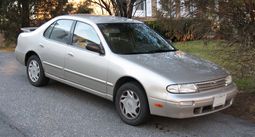 1995–1997 Nissan Altima