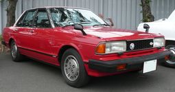 Nissan Bluebird SSS (Japan-spec)