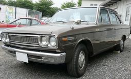 Nissan Cedric 130 Special 6