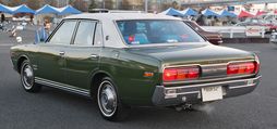 Nissan Cedric 230 sedan back