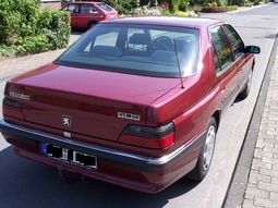 Peugeot 605