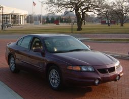 2000-2004 Pontiac Bonneville SLE