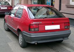 Renault 19