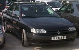 The original 1992-1996 Renault Safrane