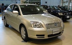 Second generation Toyota Avensis