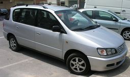 Toyota Ipsum