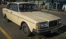 Volvo 244