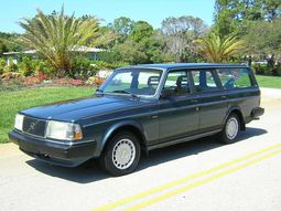 1990 US/Canada-market 245 wagon