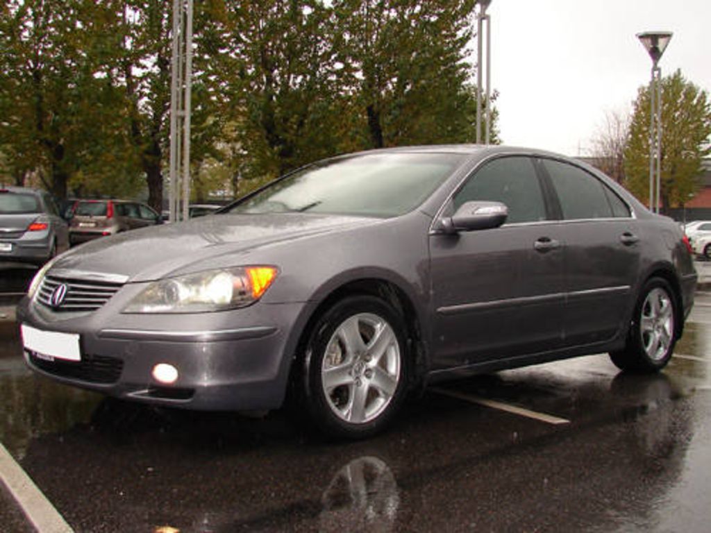 2005 Acura RL