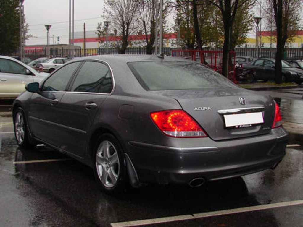 2005 Acura RL