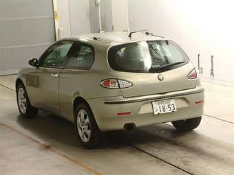 2001 Alfa Romeo 147 Pictures